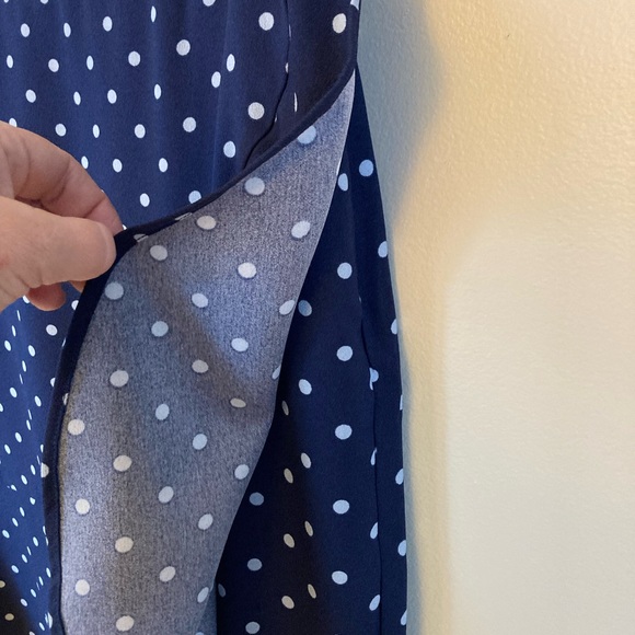 Banana Republic skirt, Size 14 - Picture 10 of 10